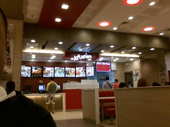 KFC SM Aura